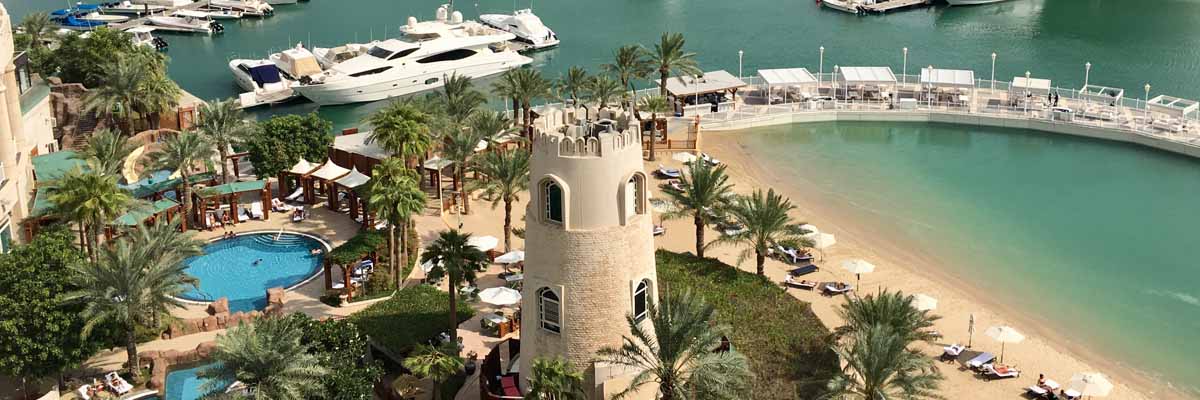 Suomi-Qatar seura - kansikuva